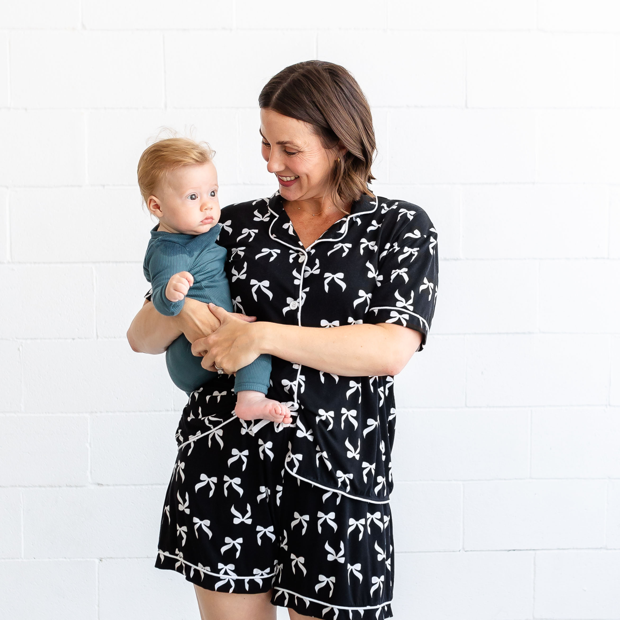 Short Pajama Set - Bows
